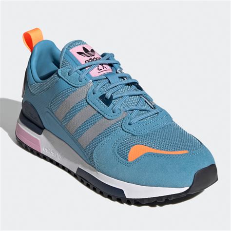 adidas in Blau für Damen 